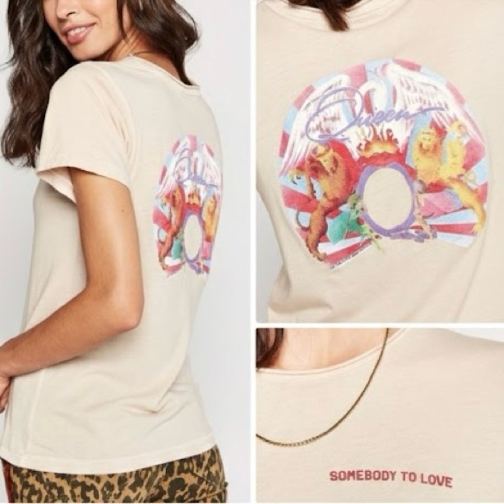 Daydreamer LA Queen Somebody To Love Cream Beige Short Sleeve Shirt Size Small